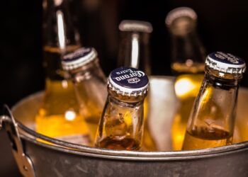 Odtruwanie alkoholowe – kiedy jest wymagane?