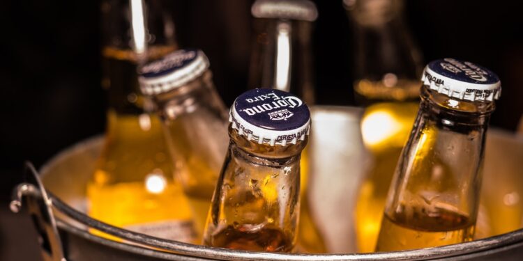 Odtruwanie alkoholowe – kiedy jest wymagane?