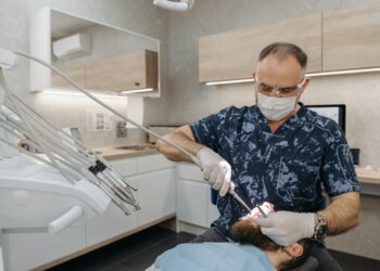 Dentysta – jak znaleźć dobrego specjalistę?